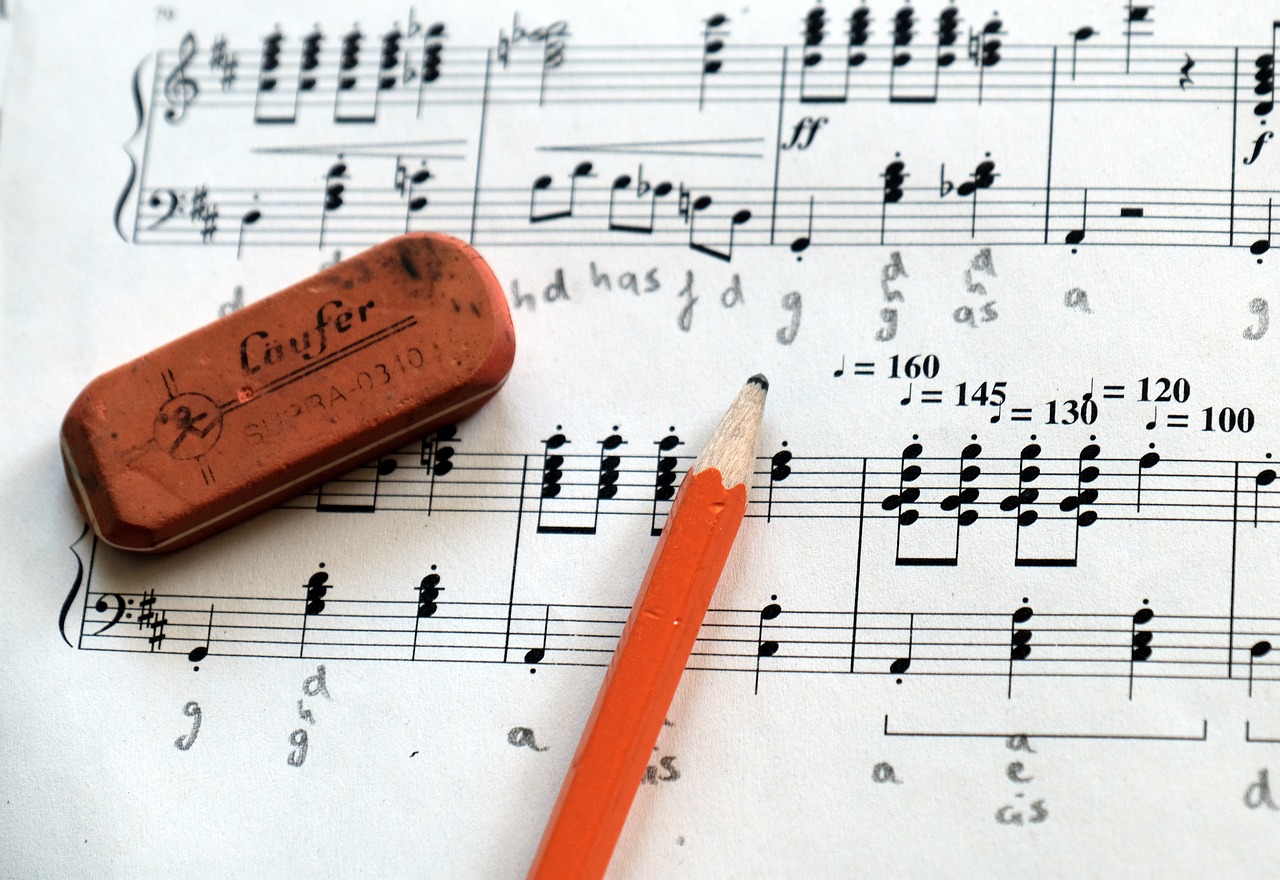 The Role of Music in Enhancing Focus and Productivity